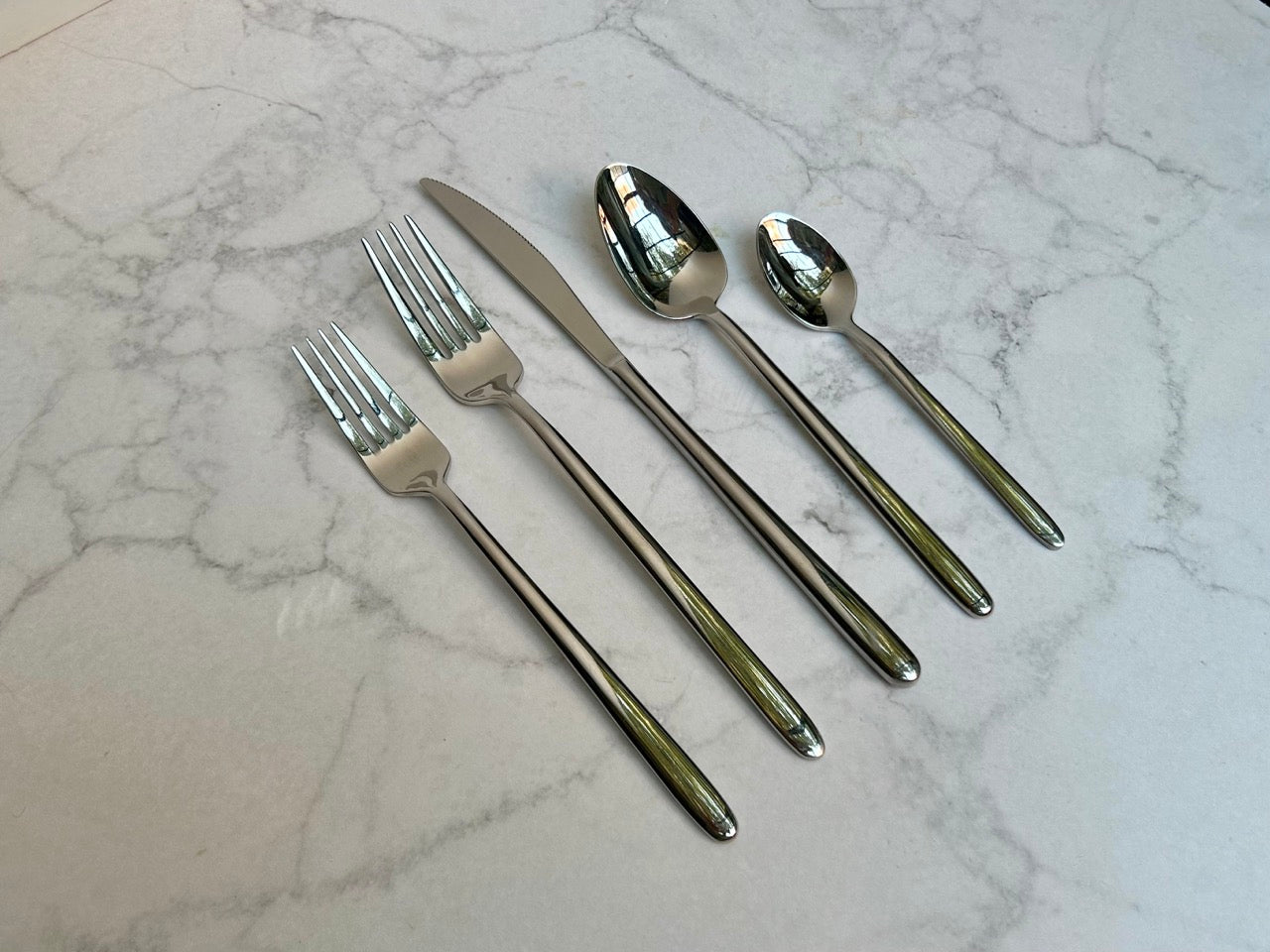 Cubiertos Stiletto (Set 20 piezas/4 personas) - Arantimx